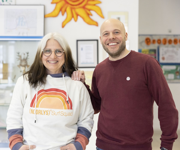 Die leitende Schulsozialarbeiterin Petra Weidhaas und der zweite stellvertretende Schulleiter Andreas Lange, Adolf-Reichwein-Schule, Nürnberg.